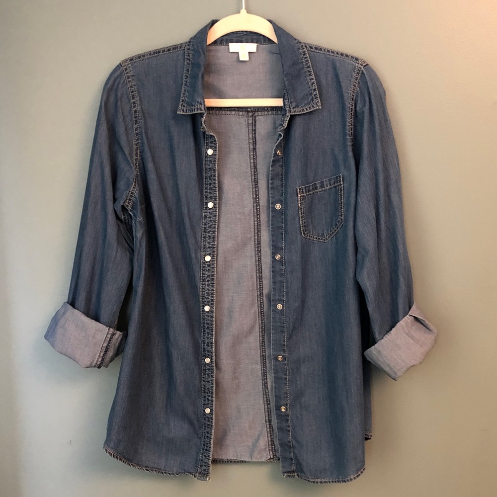 Charlie Denim Button Down Size M